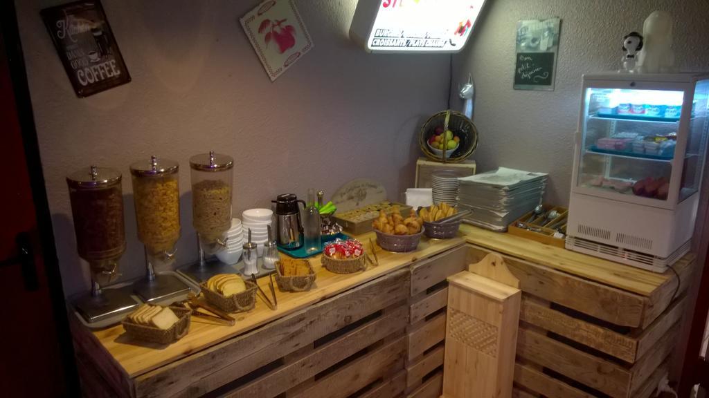星星之家酒店 卡尔卡松 外观 照片